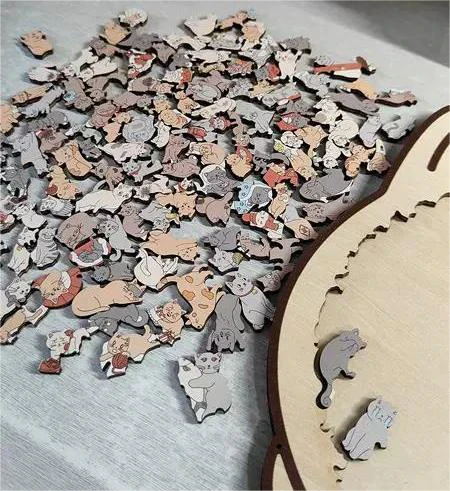 🎅🐱135-Piece Morandi-Colored Cat Shaped Wooden Jigsaw Puzzle