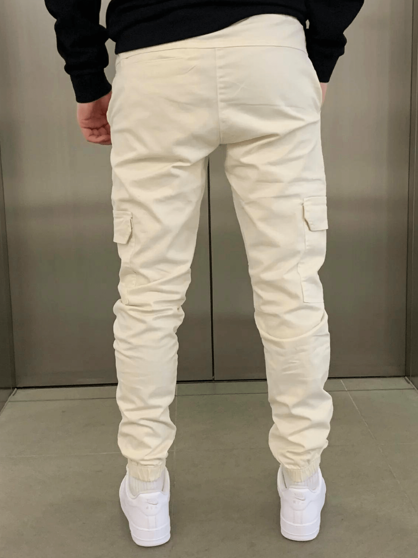 Casual cargo pants with pockets