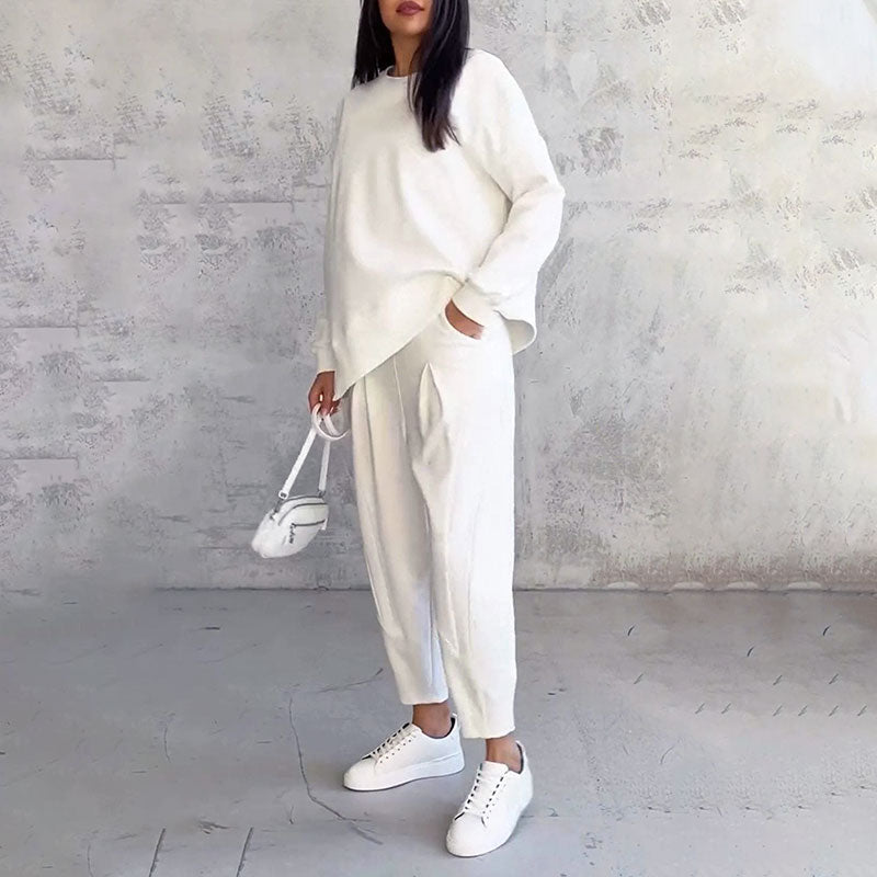 💕🤍Round-Neck Long-Sleeved Top ＆ Pants 2-Piece Set