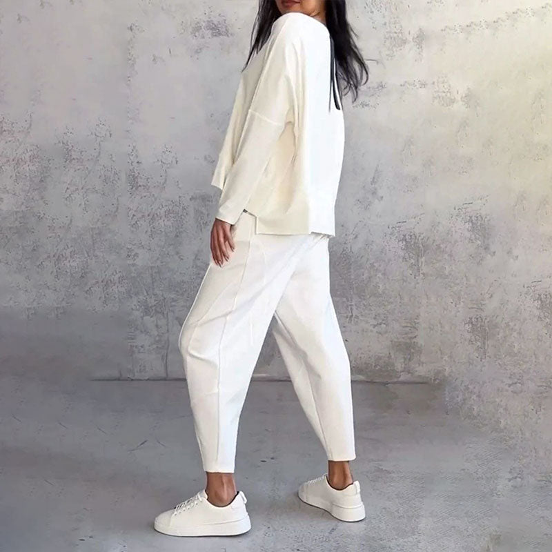 💕🤍Round-Neck Long-Sleeved Top ＆ Pants 2-Piece Set