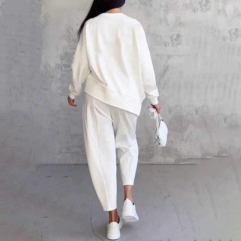 💕🤍Round-Neck Long-Sleeved Top ＆ Pants 2-Piece Set