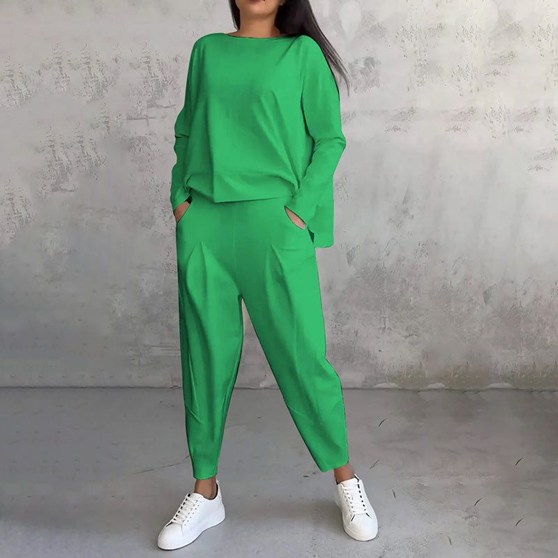💕🤍Round-Neck Long-Sleeved Top ＆ Pants 2-Piece Set